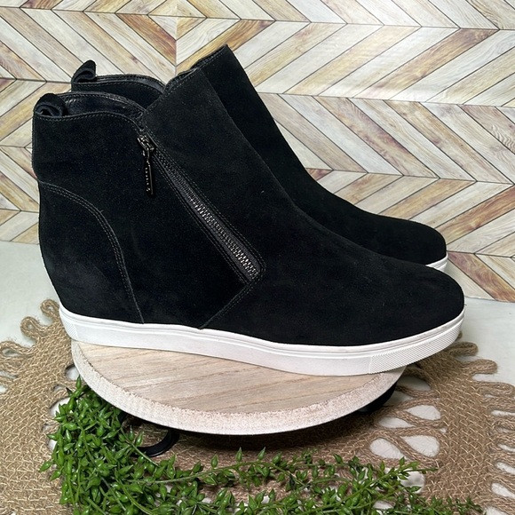 Blondo Giselle Waterproof Black Suede High Top Ankle Double Zipper Boot Shoe - Picture 1 of 10